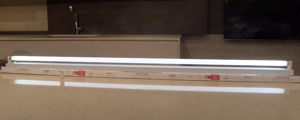 Tubo LED Roblan Setalde